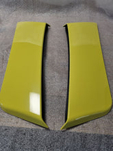 Load image into Gallery viewer, Mustang (15-23) GT Performance Side Scoops - Yellow Peel
