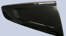 Load image into Gallery viewer, Mustang (15-23) Sub9 Predator Qtr Louvres - Gloss Black
