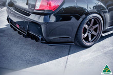 Load image into Gallery viewer, Subaru Impreza WRX / STI G3 Sedan (FL) Rear Diffuser
